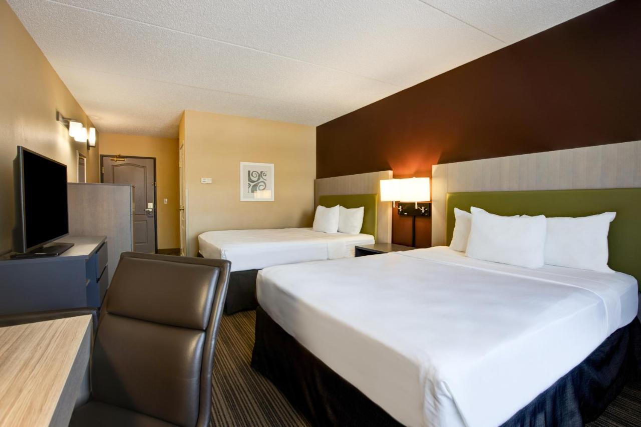 Comfort Inn & Suites St Paul Northeast Vadnais Heights Chambre photo