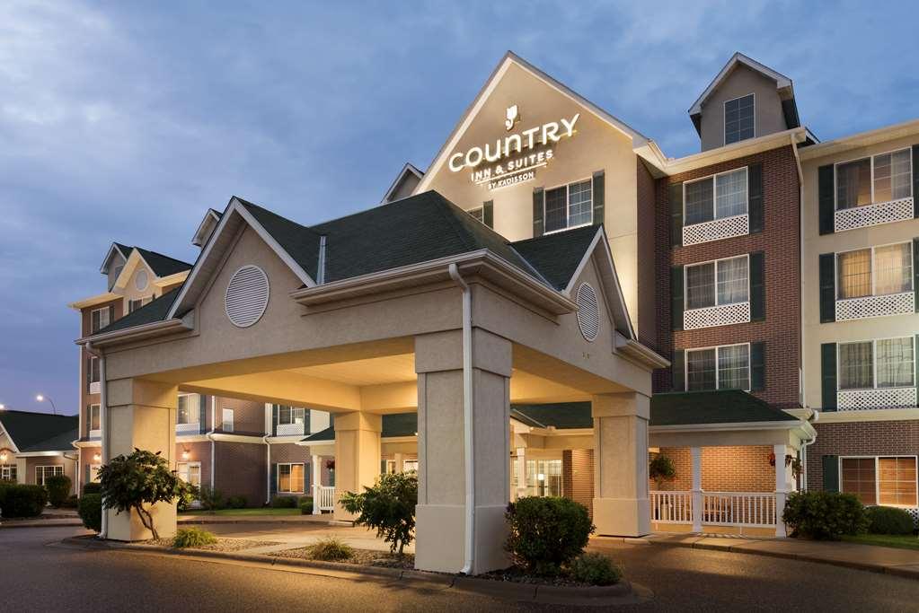 Comfort Inn & Suites St Paul Northeast Vadnais Heights Extérieur photo