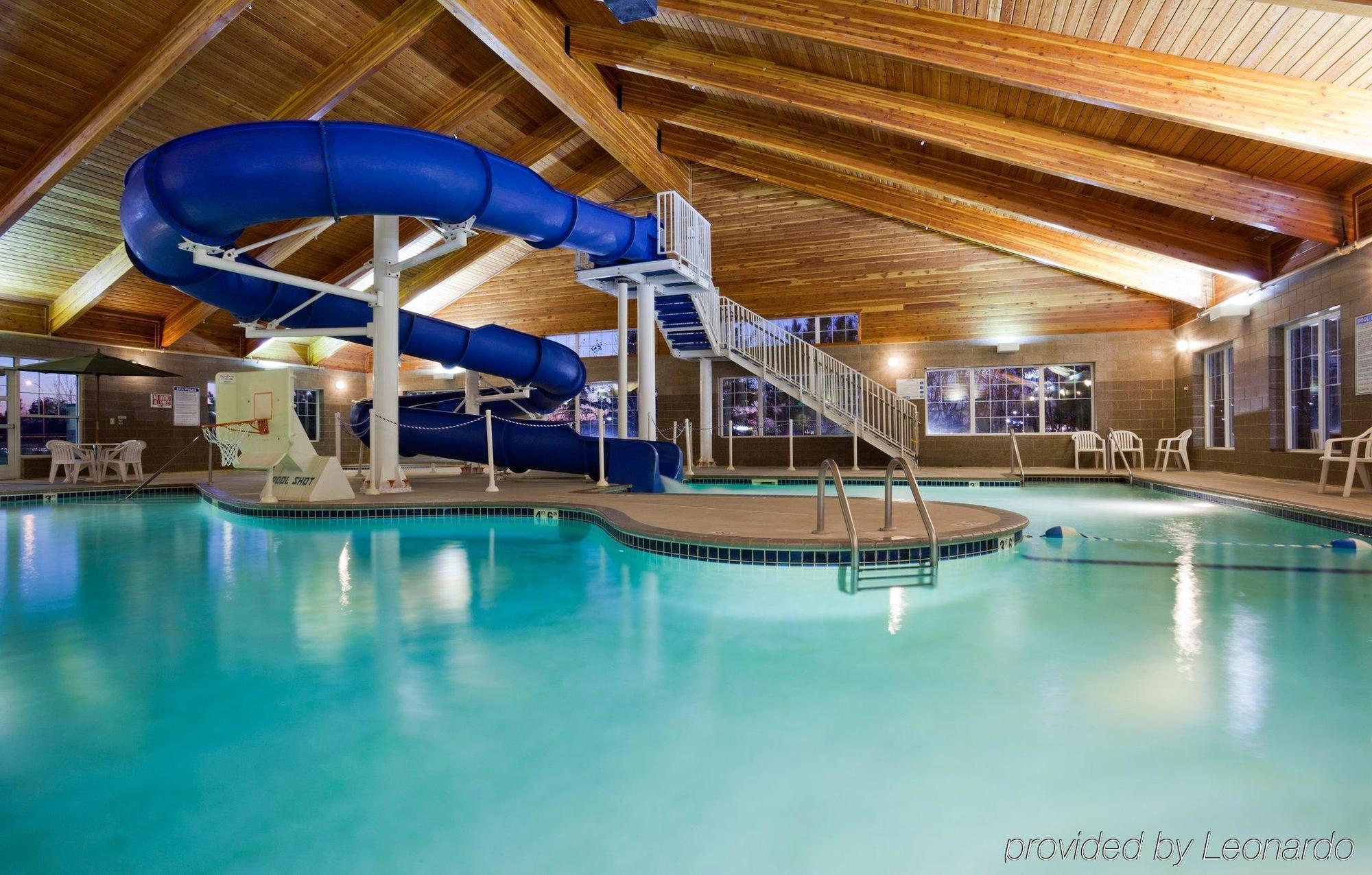Comfort Inn & Suites St Paul Northeast Vadnais Heights Extérieur photo